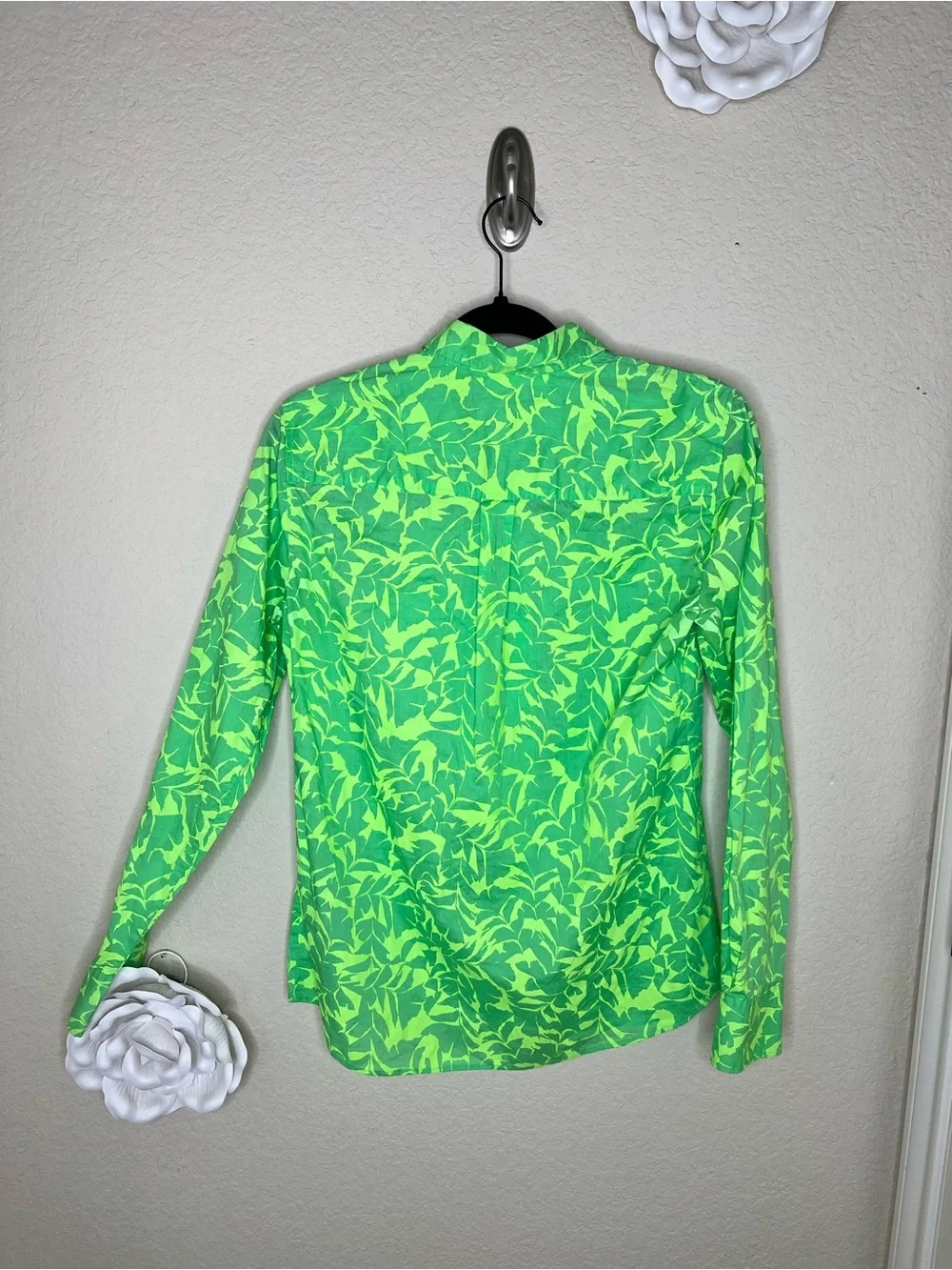 NTM: J.Crew Boy Shirt Tropical Floral Polynesian Green Button Down Size 4